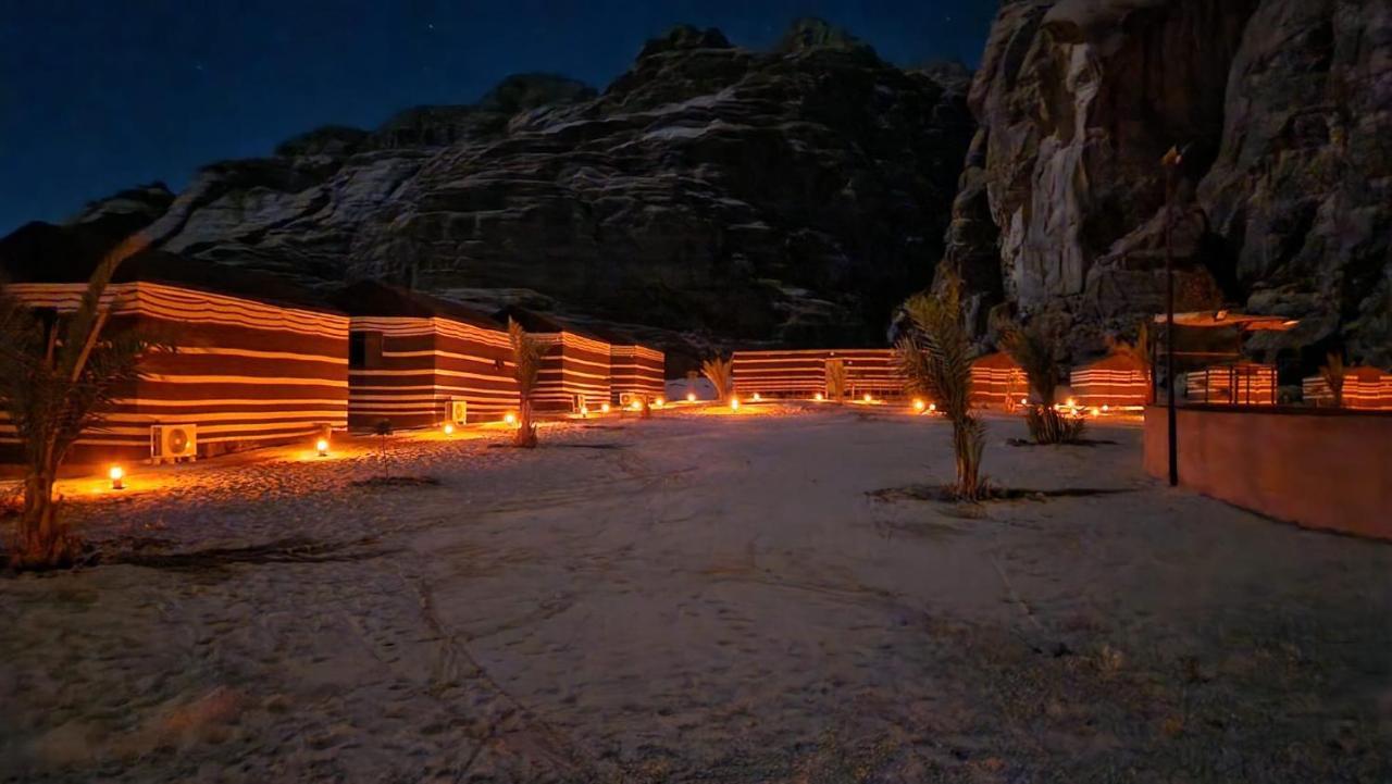 Moon Night Camp Hotel Вади Рум Екстериор снимка